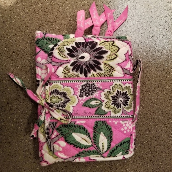 Vera Bradley| Floral print travel case - Picture 1 of 7
